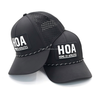 Casquette de sport OEM imperméable à 6 panneaux avec corde perforée au laser, séchage rapide, légère, logo brodé personnalisé, respirante, style baseball