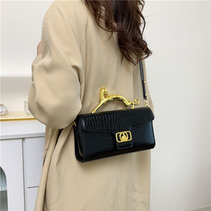 Bolso <span class=keywords><strong>Bandolera</strong></span> con Cabeza de <span class=keywords><strong>Leopardo</strong></span> al por Mayor, Bolsos de Mano de Lujo de Piel Sintética de Cocodrilo para Mujer, Bolsos de Mano de Moda para Mujer 2025 - Product Image 3