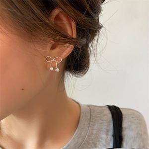 Boucles d'oreilles pour femmes élégantes avec pendentif perle et nœud papillon en strass pour fille, bijoux, cadeau - Product Image 5