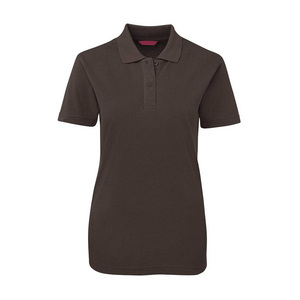 Tenue décontractée tendance pour femme, style streetwear, polo conçu pour un usage quotidien, pour un style de vie décontracté et un look moderne. - Product Image 1