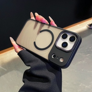 เคสโทรศัพท์กันกระแทกแบบด้านลายริ้วหรูหราใหม่ ดีไซน์แม่เหล็ก สำหรับ iPhone 17 16 15 14 Pro Max - Product Image 3