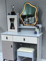 Meja rias dengan lampu LED, minimalis glass-top dengan meja rias kompak dan lemari penyimpanan cermin berlampu