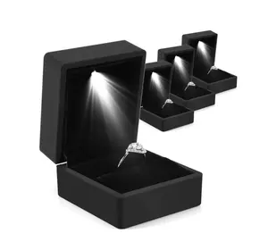 WEIMEI caixa de joias LED de fábrica por atacado com logotipo personalizado em laca preta caixa de joias LED de luxo caixa de joias com diamantes