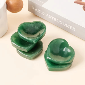 Cuenco de Corazón de Cristal Natural Pulido de Alta Calidad, Piedra Curativa de Jade Verde, Cuenco de Corazón de Aventurina Verde para Decoración del Hogar - Product Image 3