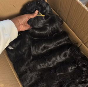 Paquete de Cabello Virgen de la Mejor Calidad, 100% Cabello Indio Virgen Rizado, Ondulado Natural, Rizado Ondulado, Nuevo Estilo, Nuevo Rizado a Precio de Fábrica - Product Image 1