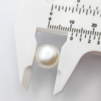 Offre Spéciale en Stock Boutons de Robe de Mariée en Plastique Dôme de Petite Taille 18L 11mm Blanc Perle et Ivoire Cousus Main