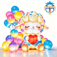 Maßgefertigte Cartoon-Tier-Seidenlaterne, Riesiges Schaf mit Bunten Luftballons LED-Licht-Display für Themenpark-Nachtevents