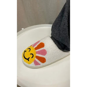 <span class=keywords><strong>Zapatillas</strong></span> de felpa Happy Sun con diseño personalizado de tu estampado, bonitas <span class=keywords><strong>zapatillas</strong></span> peludas y esponjosas, toboganes Sunshine Home para mujer, invierno, interior, planas y cálidas - Product Image 4