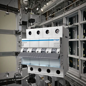 Автоматический выключатель MC116P MCN120P 216P 332P MD132P MDN232P, тип C/D, воздушный выключатель 6кА, оригинальный миниатюрный автоматический выключатель - Product Image 1