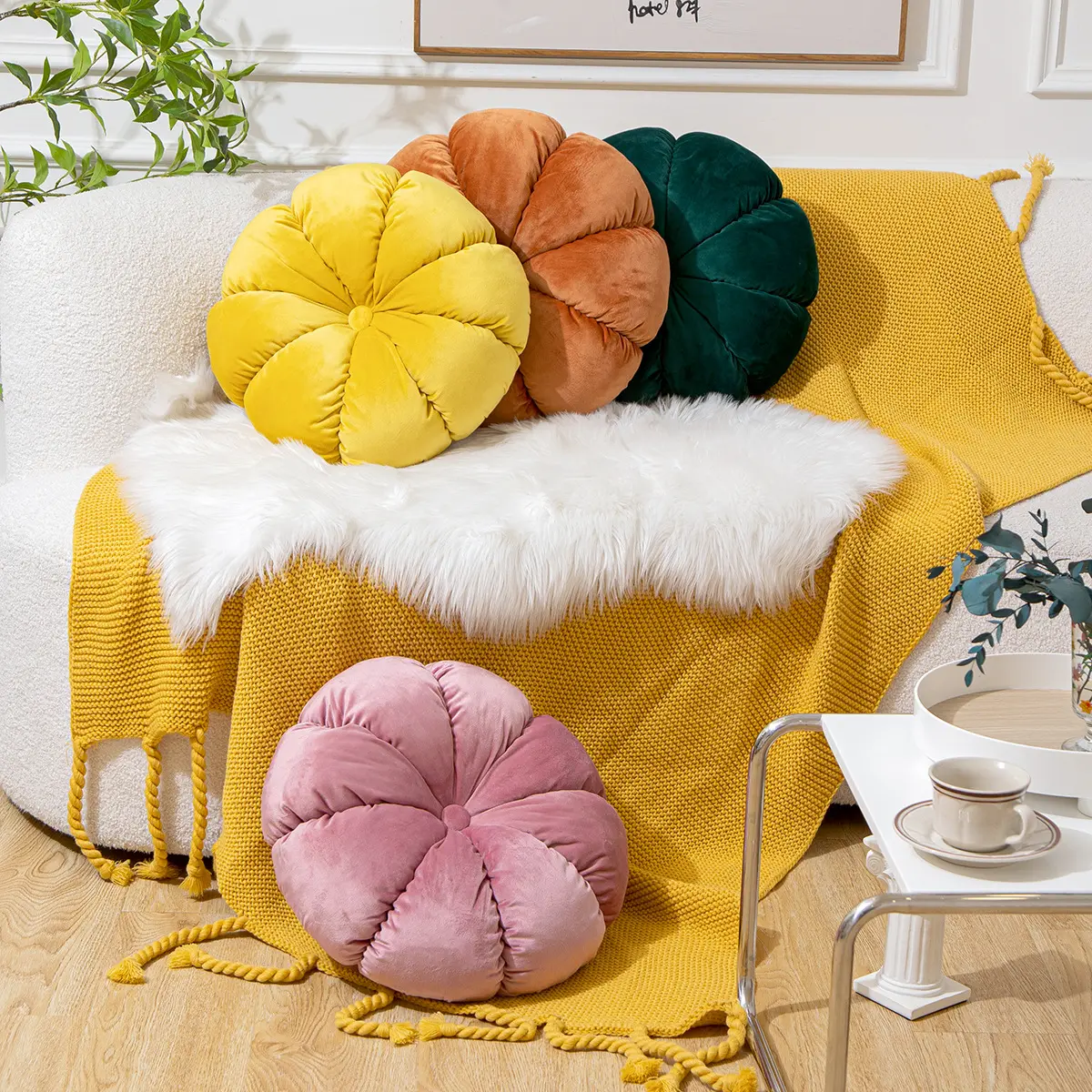 Round Pillow Velvet Home Decoration Pleated Round Pillow Cushion Suitable for Sofa Cushion Office Bay Window Pillow