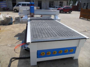 Offre Spéciale : Machine de gravure 1325 avec table à vide, broche à eau 3KW, fraise pour le bois, PVC et acrylique, structure robuste - Product Image 2