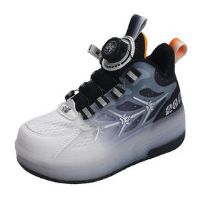 2025 nouvelles chaussures de Sport pour enfants garçons filles chaussures de skate lumineuses à <span class=keywords><strong>LED</strong></span> baskets d'extérieur à roue unique - Product Image 4
