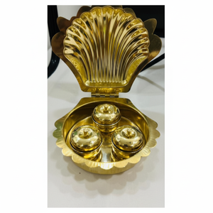 Artículos Puja artificiales de estilo tradicional Kunkum Pearl en una caja - Product Image 1