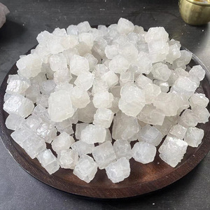 <span class=keywords><strong>Sel</strong></span> <span class=keywords><strong>de</strong></span> Guérande brut en cubes, méthode traditionnelle <span class=keywords><strong>de</strong></span> récolte manuelle, en vente - Product Image 4