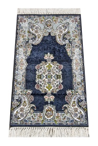 Ensemble de cadeau de tapis de prière d'enfants conception spéciale tapis de cylindre coton musulman Tasbeeh utile divers motifs 37*61 cm 250 grammes bas floral - Product Image 3