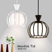 Lustre LED Nordique Noir à Trois Têtes pour Restaurant, Bar, Café et Salon de Thé - Construction en Fer et Verre