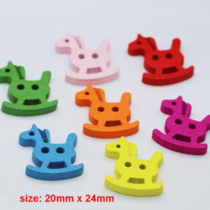 Kawaii 2 fori colorati piccolo animale a forma di farfalla tigre giraffa orso a forma di lumaca decorativo in legno simpatico cartone animato Baby bottoni - Product Image 4