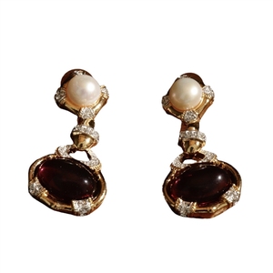 Boucles <span class=keywords><strong>d</strong></span>'oreilles géométriques en perles <span class=keywords><strong>de</strong></span> <span class=keywords><strong>culture</strong></span> incrustées <span class=keywords><strong>de</strong></span> verre <span class=keywords><strong>de</strong></span> style rétro, exquises, élégantes et haut <span class=keywords><strong>de</strong></span> gamme - Product Image 5