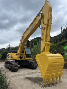 Excavatrice sur chenilles Komatsu PC400 d'occasion de haute qualité, modèle 2024, importée du Japon, avec inspection rigoureuse à l'exportation, moteur inclus, 40000 kg - Product Image 4