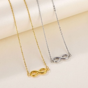 Collier pendentif infini en or 18 carats en forme de chiffre 8, vente en gros Chine - Product Image 4