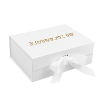 Boîte en papier de luxe personnalisée pour vêtements à rabat magnétique coffrets cadeaux pliables à fermeture magnétique avec ruban noir
