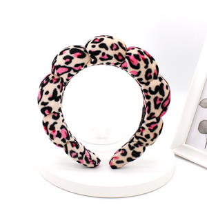 Bandeau en tissu tressé imprimé léopard IFOND avec rembourrage en éponge, matière polyester pour le port quotidien des femmes, SPA, maquillage, beauté - Product Image 6