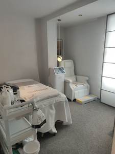 立ち姿勢マッサージチェア 骨盤底筋トレーニング 産後前立腺治療 尿失禁 肌引き締め - Product Image 3