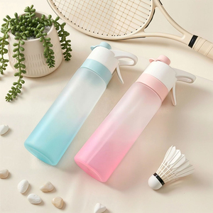 700ml PC Spray <b>Water</b> <b>Bottle</b> <b>Large</b> Capacity Plastic Space Cup Portable Summer Outdoor Sports <b>Bottle</b> Minimalist - Product Image 2