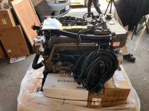 มอเตอร์มาริโน 300/350/370/400 แรงม้า มอเตอร์มาริโน กล่องเกียร์ 4 จังหวะ รุ่น D683 196 กรัม/กิโลวัตต์ 202-240 กิโลวัตต์ 1500-2100 รอบต่อนาที - Product Image 3