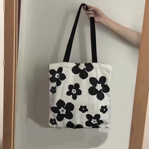 Regalos para Fiestas, Bolsos de Hombro con Flores Blancas y Negras, Modernos y Lindos al Estilo Coreano, Bolsos de Compras para Mujer de Gran Capacidad - Product Image 4