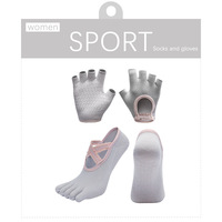 Vente en gros de gants en coton et dentelle pour femmes Chaussettes de yoga à demi-doigts avec chaussettes de Pilates quantité minimale de commande basses sans orteils