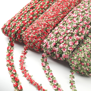 Adorno de encaje de flores de ganchillo de buena calidad, bordado de borde decorado con flores coloridas, tul sostenible y tela de malla para ropa - Product Image 2