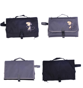 Morbido e leggero, design pieghevole, materassino da viaggio per il cambio dei pannolini del bambino - Product Image 4