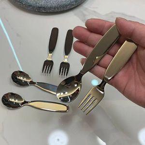 Juego de cuchara y tenedor de acero inoxidable para niños, cuerpo recto, color sólido, para alimentación de bebés de 0 a 12 meses - Product Image 3