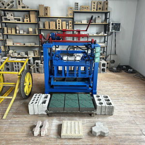 Machine à blocs creux 4-35A à fonctionnement fluide, très demandée en Grenade, utilisant une machine à fabriquer des briques en ciment - Product Image 4