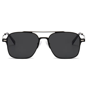 Lunettes de soleil magnétiques BQ-8013, monture carrée, UV400, polarisées, anti-éblouissement, lunettes de conduite pour hommes, verres dorés et noirs - Product Image 5