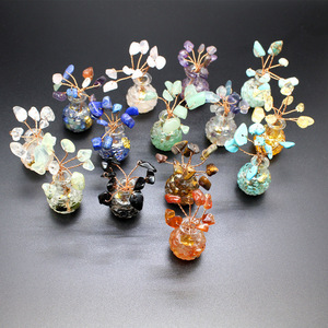 Bán buôn tự nhiên handmade 7Chakra pha lê mong muốn cây bình cơ sở thạch anh tím pha lê chip cây - Product Image 6