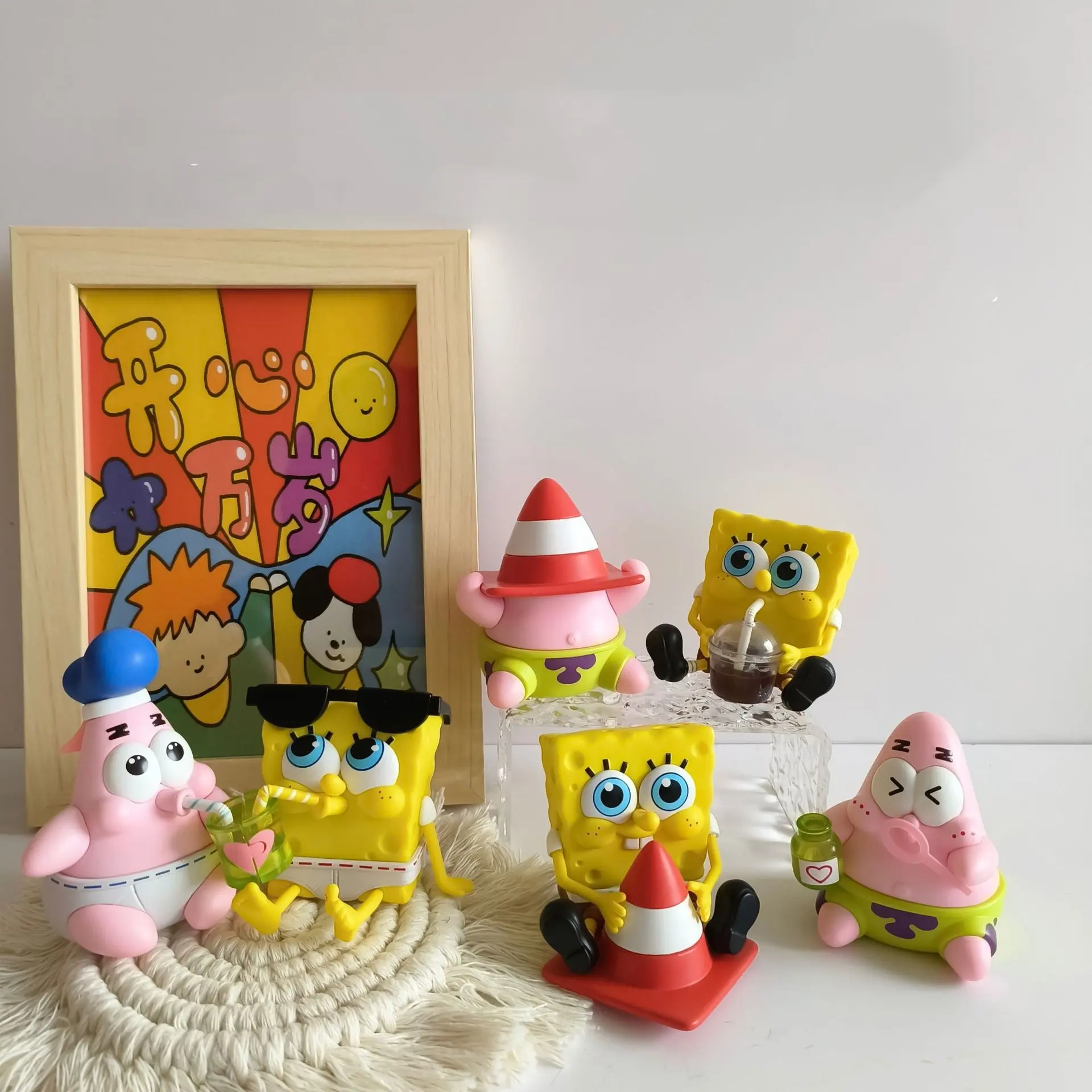 AL Spongebobb Good Friend Series Juego de moda PVC juguete Lindo Periférico Muñecas Twisted Egg Juguetes Coche Decorativo
