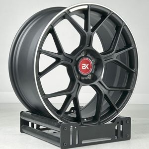 メルセデスCLS CLA CLE C200 C43 C63 A200 GT50 GT55用BKU鍛造ホイール 5x112 18 19 20 21 22インチ サンティブラック モノブロックリム - Product Image 5