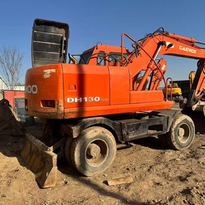 Excavatrice sur pneus d'occasion DOOSAN DH130W 13 tonnes, modèle 2015, moteur et boîte de vitesses inclus, rapport fourni - Product Image 4