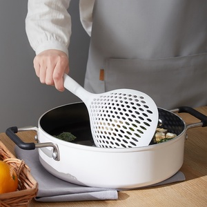 Cuillère passoire multi-usages en maille pour cuisine domestique, idéale pour égoutter l'huile, frire, égoutter et ramasser les boulettes - Product Image 3