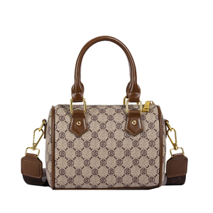 Sac à main Boston de haute qualité, durable, portable, à motif géométrique, en PU, avec fermeture éclair et rivets, sac à main de marque de créateur pour un usage quotidien. - Product Image 5
