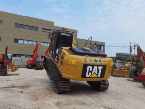 Excavadora de cadenas Caterpillar 320DL usada, directamente de fábrica, en perfecto estado de mantenimiento. Excavadora hidráulica CAT 320 DL usada en venta. - Product Image 3
