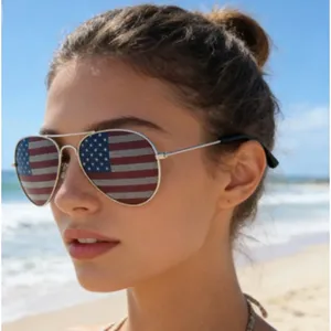 Gafas de Sol de Aviador PESENAR con Estilo Patriótico, Diseño de Bandera de EE. UU., Marco Metálico Plateado, Lentes Reflectantes con Bandera, para el 4 de Julio y <span class=keywords><strong>Elecciones</strong></span> - Product Image 3