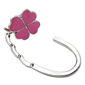 Alliage de zinc trèfle <span class=keywords><strong>à</strong></span> quatre feuilles suspendu <span class=keywords><strong>sac</strong></span> cintre Portable pliant bureau <span class=keywords><strong>sac</strong></span> <span class=keywords><strong>à</strong></span> <span class=keywords><strong>main</strong></span> fourre-tout <span class=keywords><strong>Table</strong></span> crochet goutte <span class=keywords><strong>sac</strong></span> spécial pièces accessoires - Product Image 5