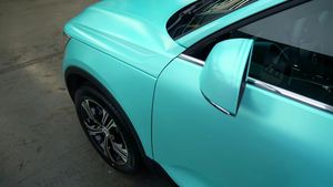 Pellicola Vinilica Adesiva Opaca Metallizzata di Alta Qualità per Cambio Colore Auto TF - Product Image 5