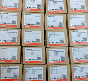 Distributors Original Proximity Switch 12-24VDC PR12-4DN Photoelectric Sensor - Product Image 3