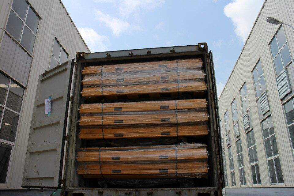 HZSUNPOWER FCR65 Flip-Up Container Ramp Foldable Steel Loading Bridge 6 ...