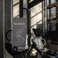 Ensemble de café V60 en verre avec verseur gradué, filtres en papier et boîte pour la maison et le café