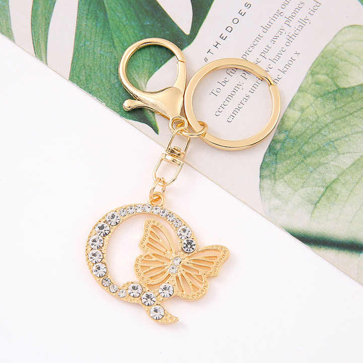 Popular Vintage Diamond Butterfly Art Initial Letter Metal Keychain   Wholesale Availability